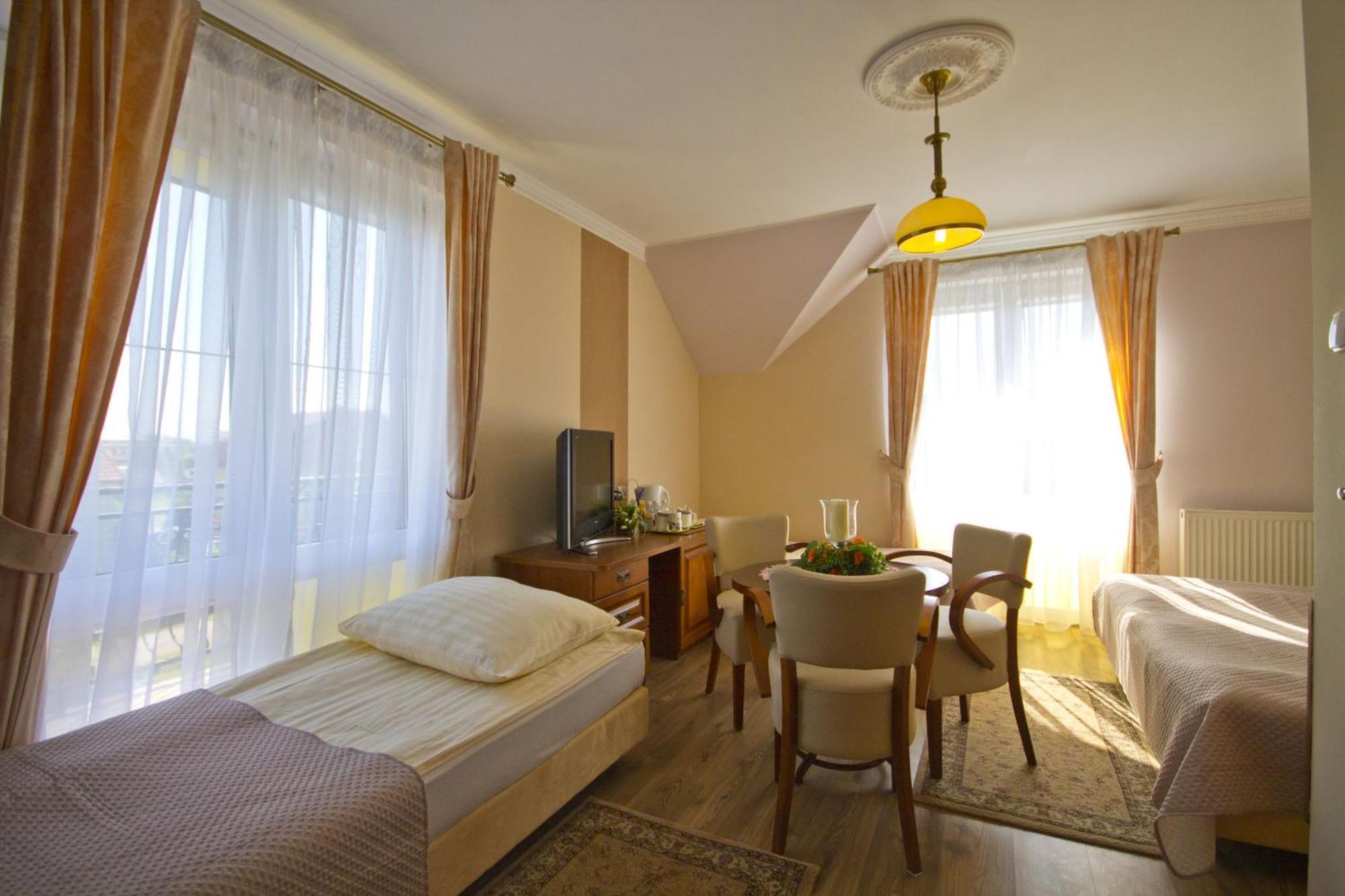 Villa Tropikana Łeba Buitenkant foto