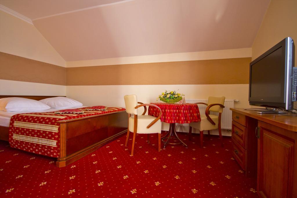 Villa Tropikana Łeba Buitenkant foto