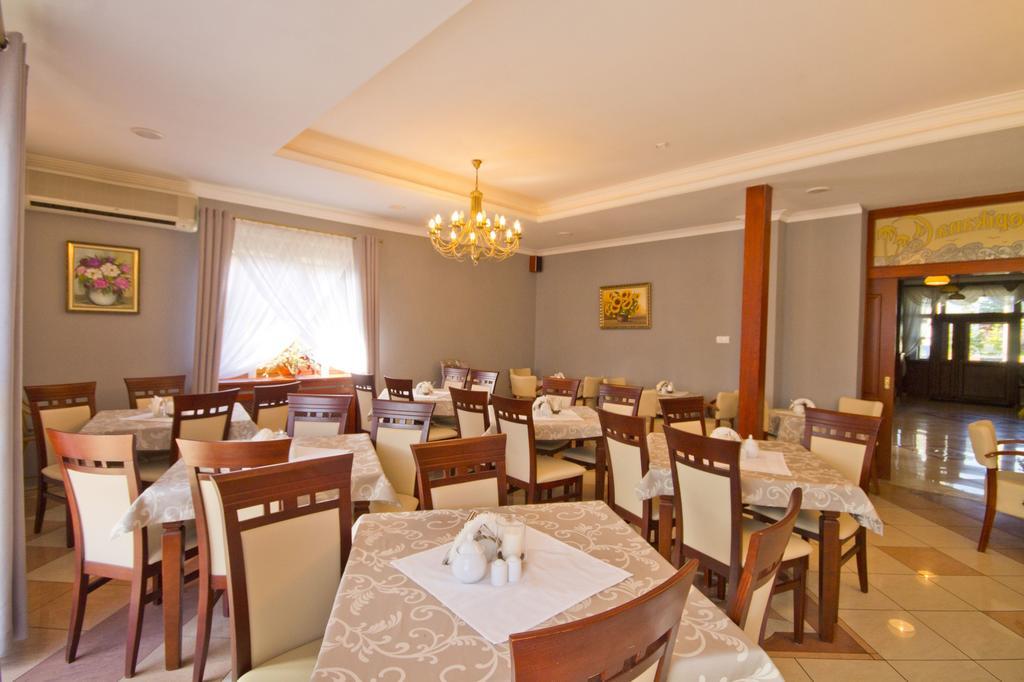 Villa Tropikana Łeba Buitenkant foto