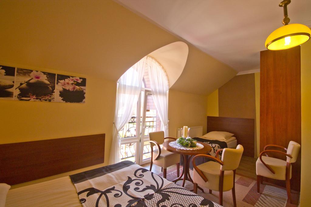 Villa Tropikana Łeba Buitenkant foto